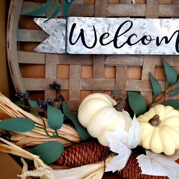 Holiday Living Tobacco Basket Welcome Basket, Pumpkin &  Pinecone Wreath - Picture 4 of 9